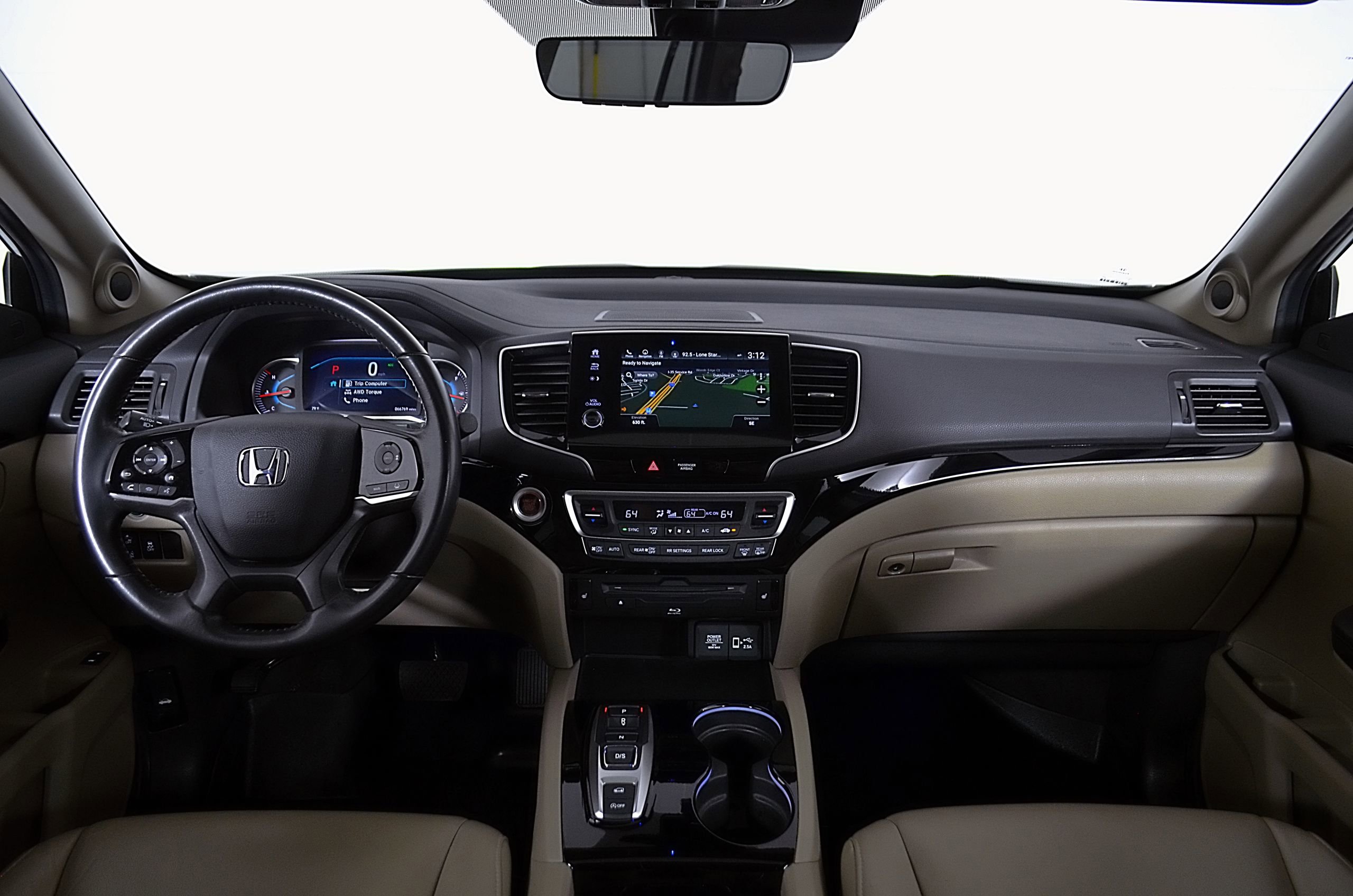 Used 2020 Honda Pilot Touring image 15