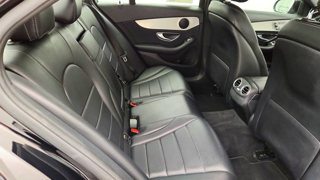 Used 2019 Mercedes-Benz C 300 Sedan w/ Premium Package image 20