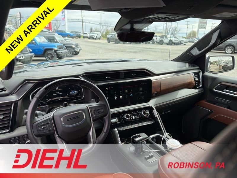 Used 2025 GMC Sierra 1500 Denali Ultimate image 12
