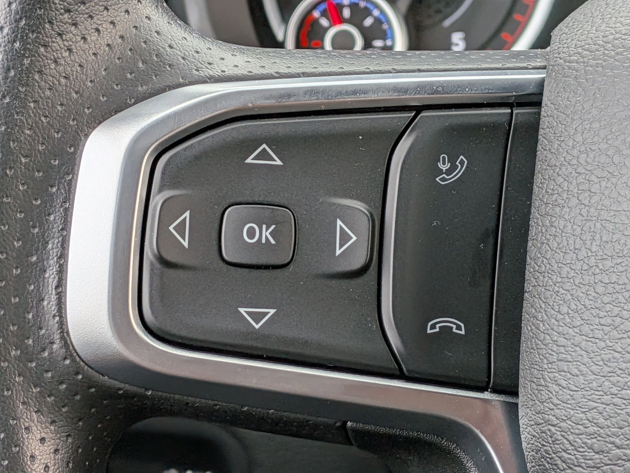 New 2026 RAM 2500 Tradesman AWD/4WD image 13