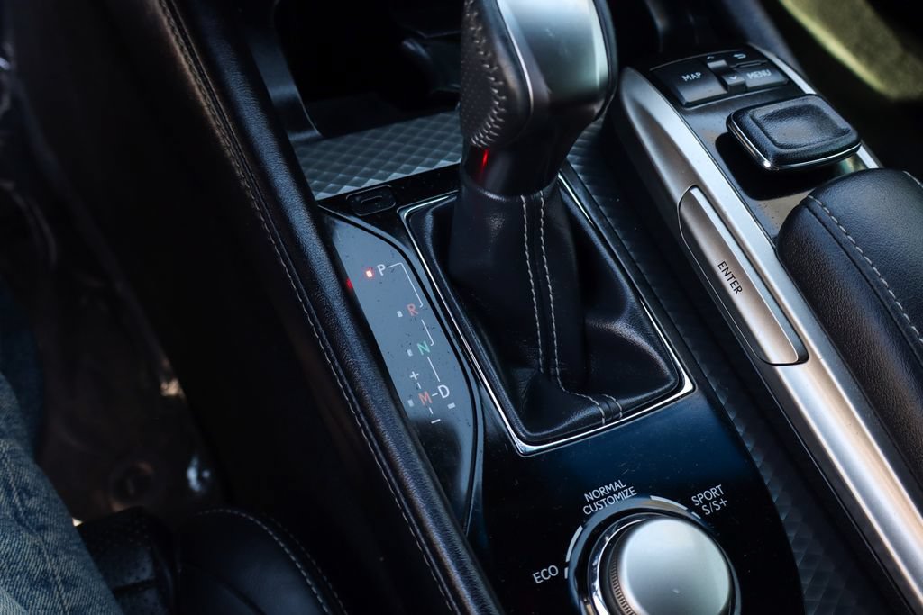 Used 2019 Lexus GS 350 F Sport RWD image 39