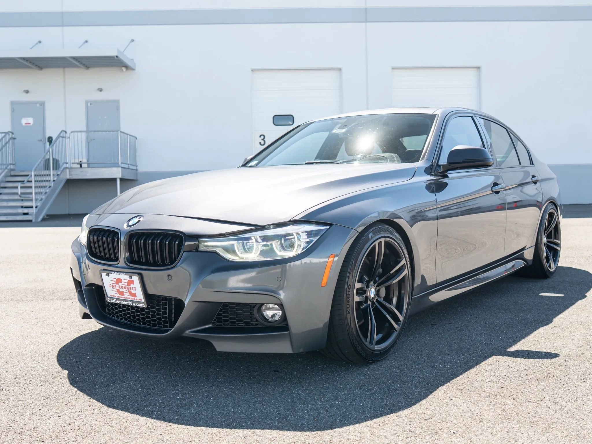 Used 2018 BMW 340i xDrive Sedan w/ Premium Package AWD/4WD image 2