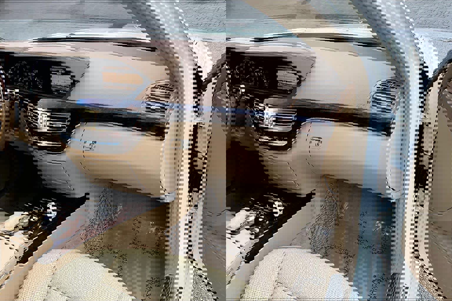 Used 2013 Mercedes-Benz S 550 image 18