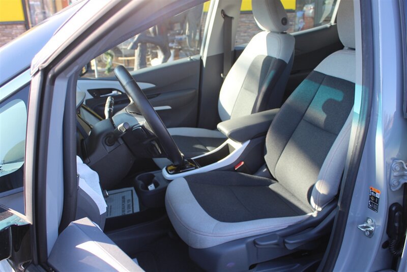 Used 2019 Chevrolet Bolt LT FWD image 10