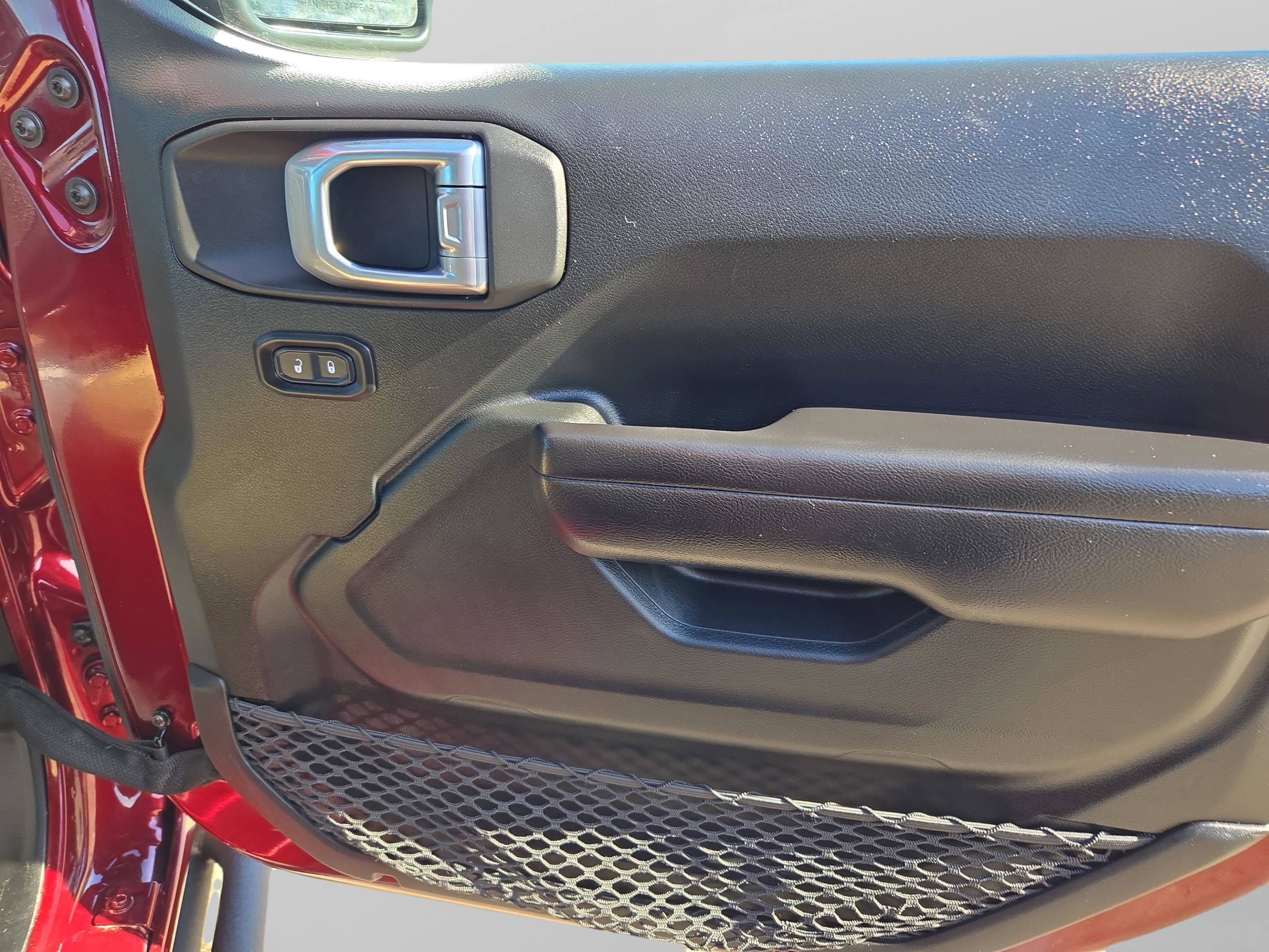 Used 2021 Jeep Wrangler Unlimited Sport image 27