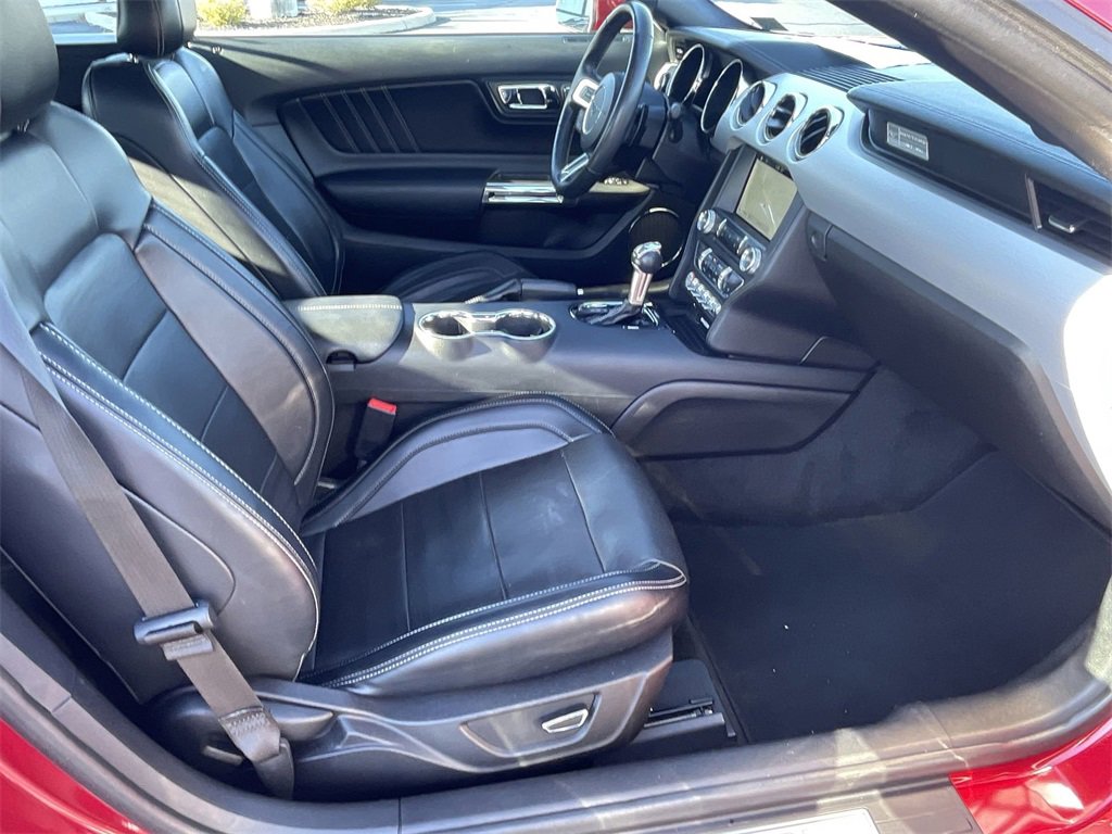Used 2017 Ford Mustang GT Premium w/ Equipment Group 401A image 29
