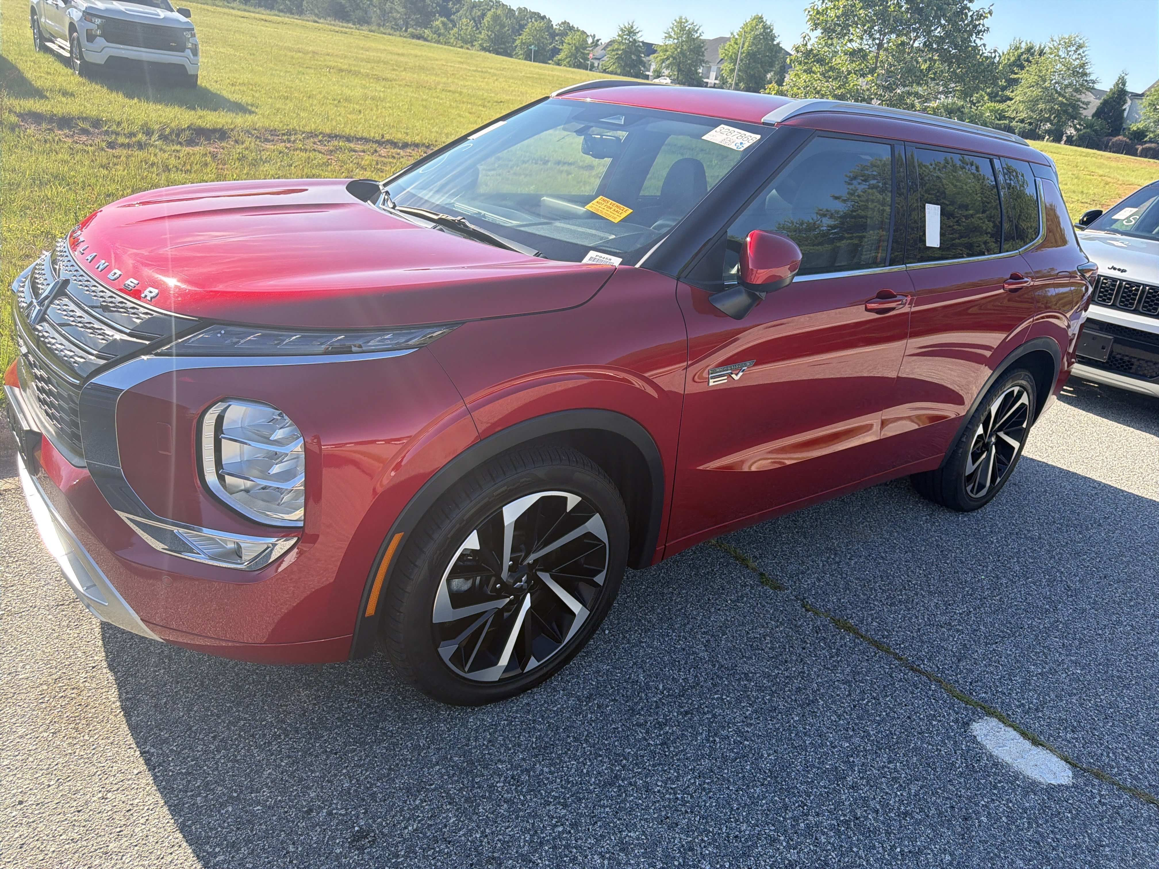 Used 2023 Mitsubishi Outlander GT AWD/4WD image 5