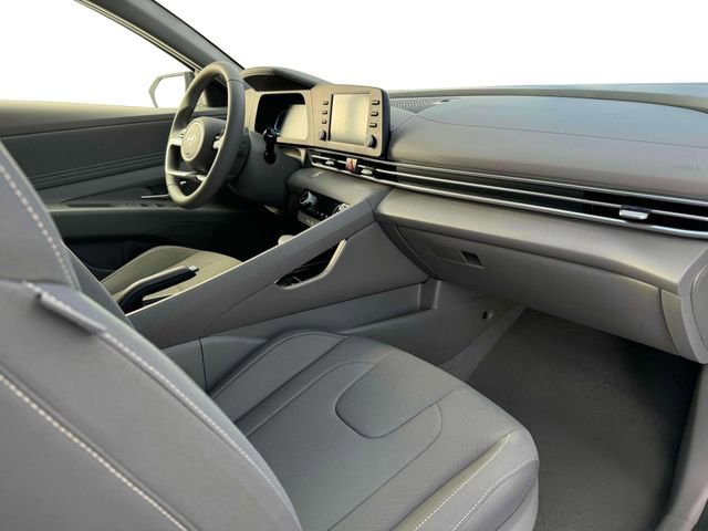 New 2025 Hyundai Elantra Sport image 16