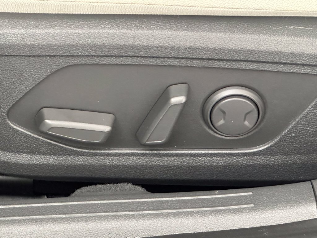 Used 2022 Hyundai Sonata Limited FWD image 39