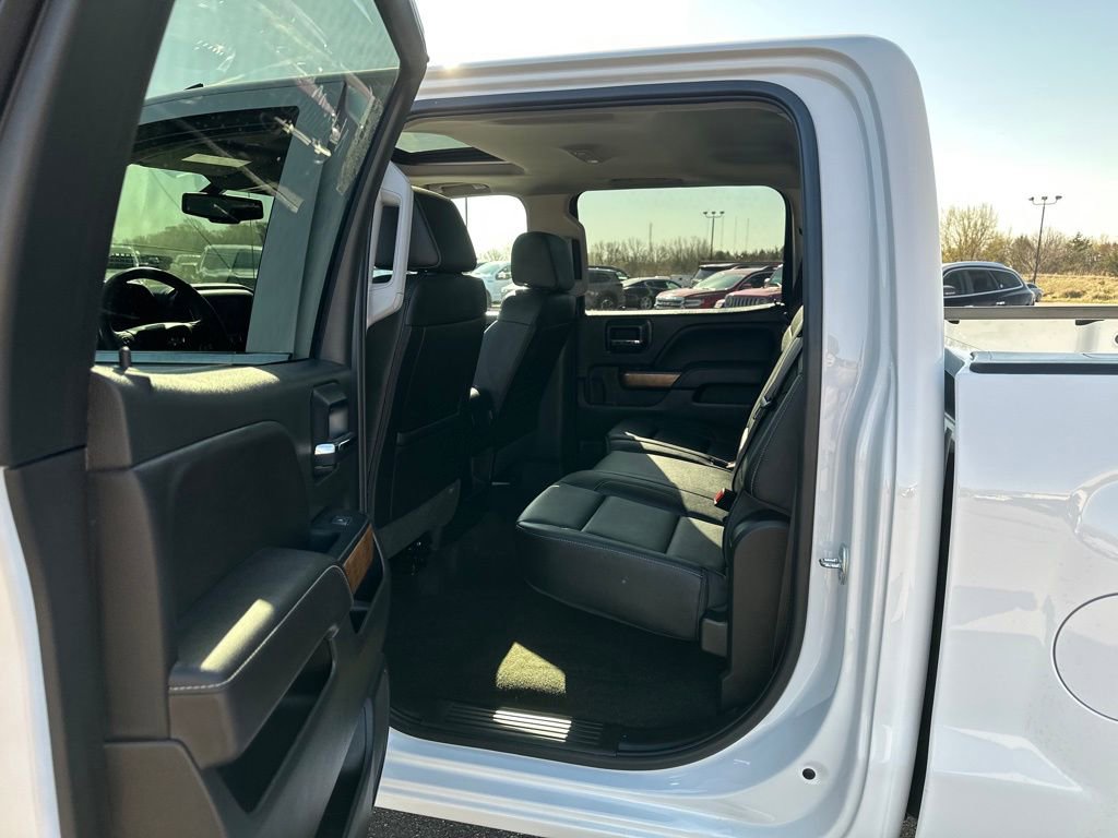 Used 2017 Chevrolet Silverado 1500 LTZ w/ Sport Package AWD/4WD image 20