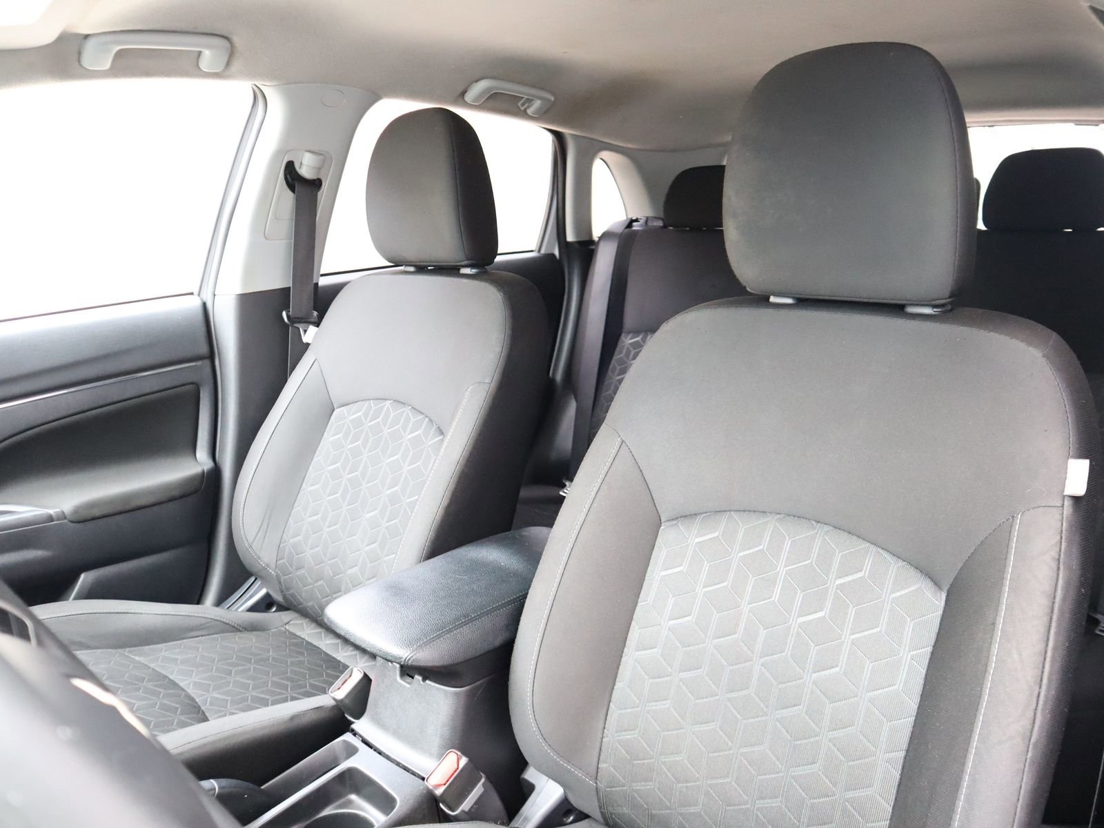 Used 2022 Mitsubishi Outlander Sport LE image 26