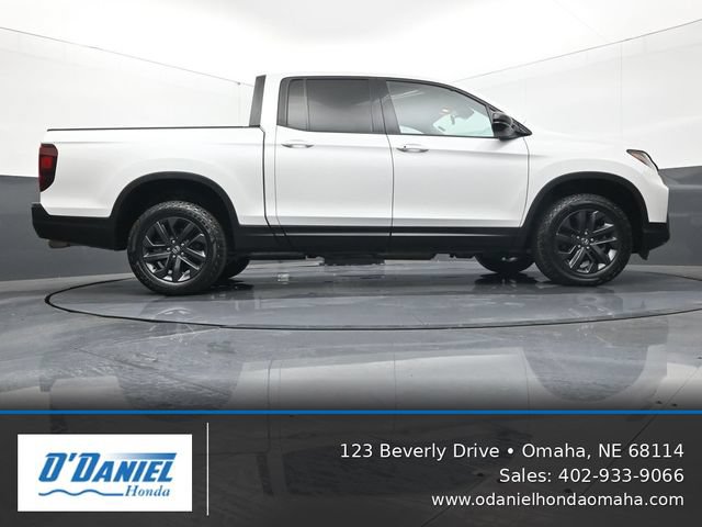 Used 2023 Honda Ridgeline Sport image 13