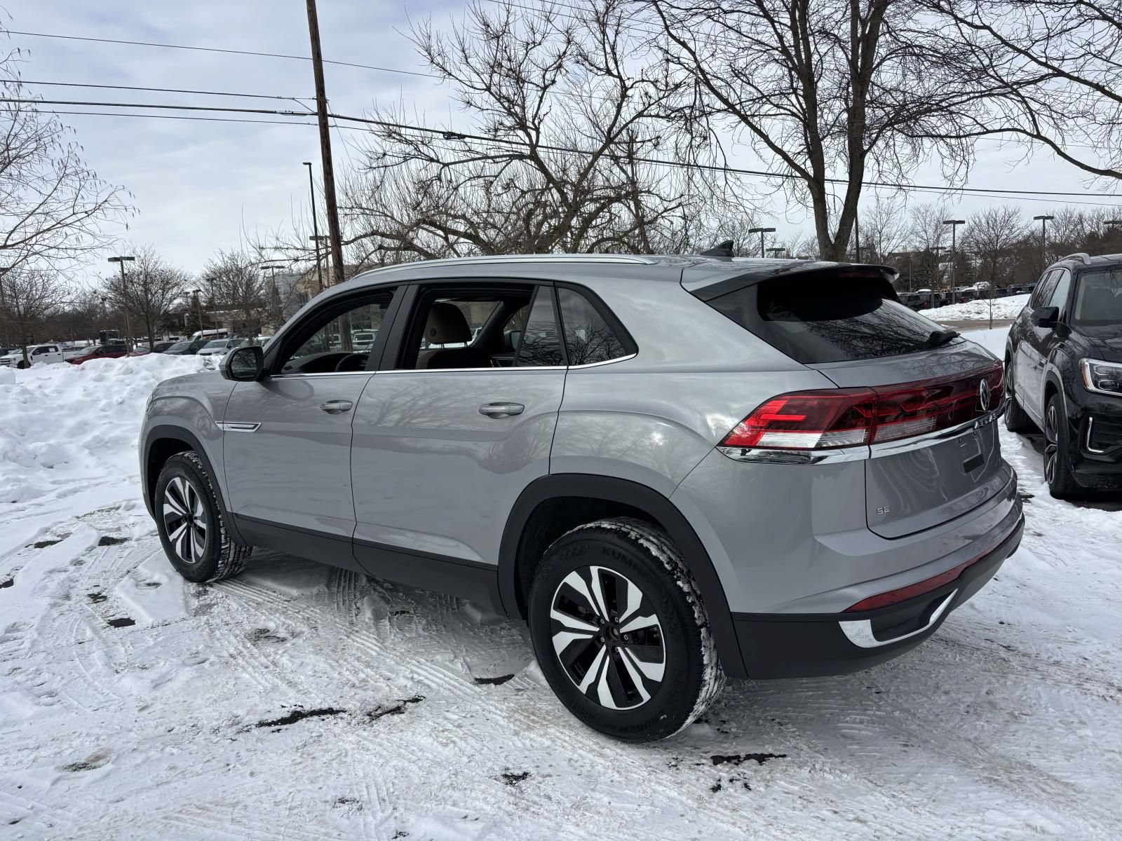 New 2026 Volkswagen Atlas Cross Sport SE AWD/4WD image 5