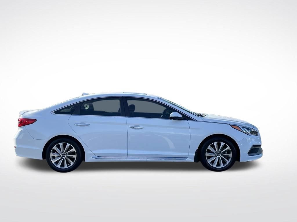 Used 2017 Hyundai Sonata Sport w/ Value Edition Package 02 FWD image 7