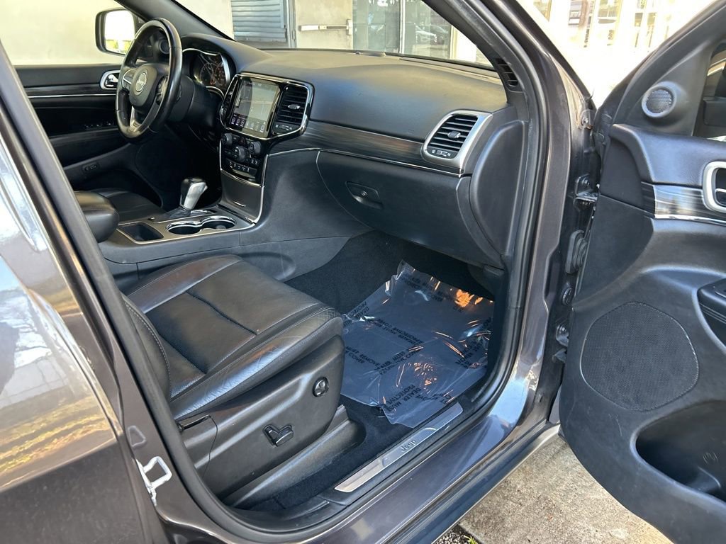 Used 2019 Jeep Grand Cherokee Limited w/ Luxury Group II image 26