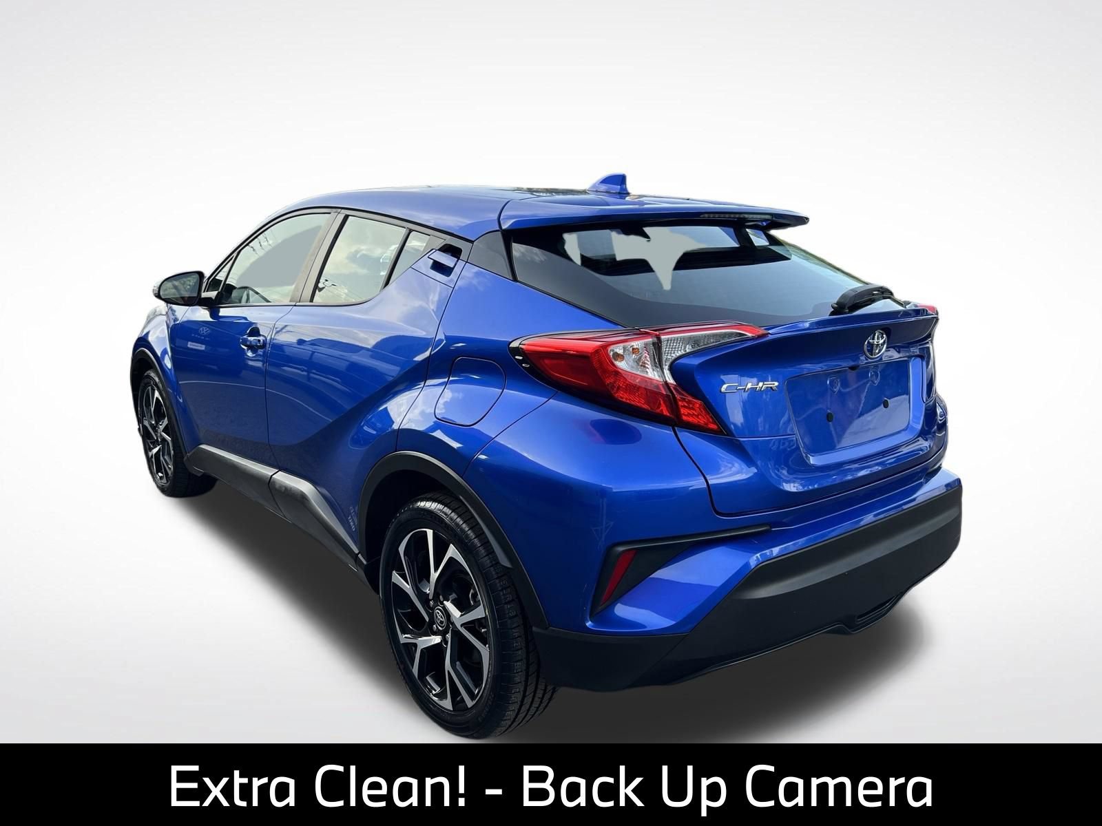 Used 2021 Toyota C-HR XLE FWD image 5