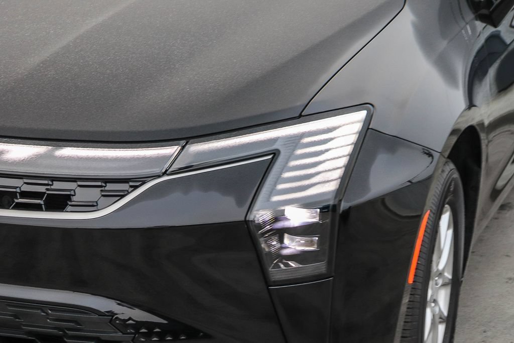 New 2027 Chrysler Pacifica Select FWD image 5
