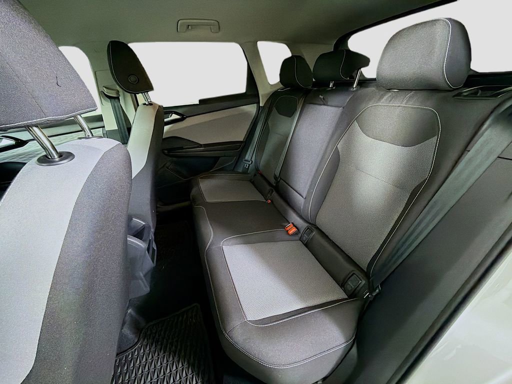 Used 2024 Volkswagen Taos S image 23