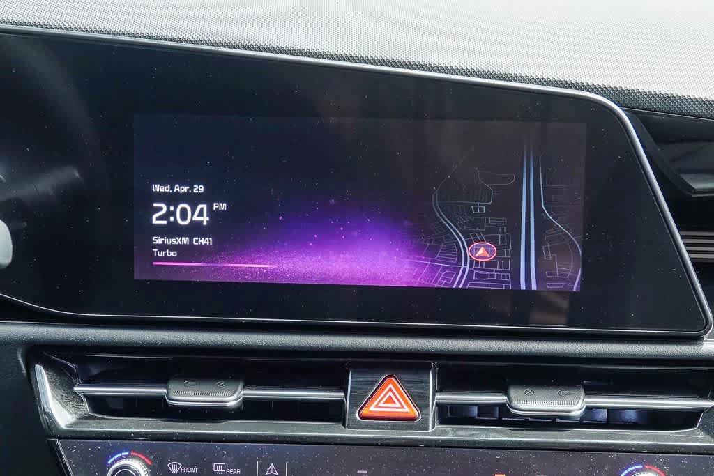 Certified 2023 Kia Niro EX Touring FWD image 13