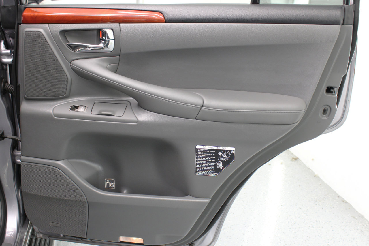 Used 2009 Lexus LX 570 4WD image 49