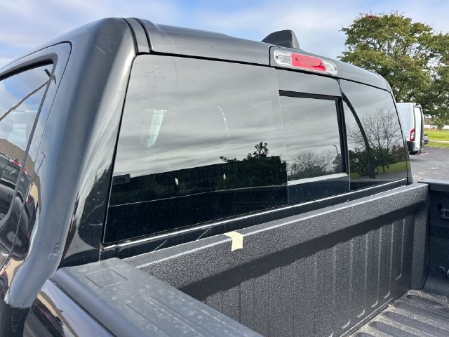 New 2027 RAM 1500 4x4 Crew Cab image 9