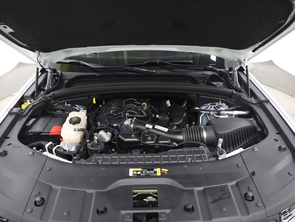 Used 2024 Jeep Grand Cherokee Laredo X w/ Luxury Tech Group I image 32