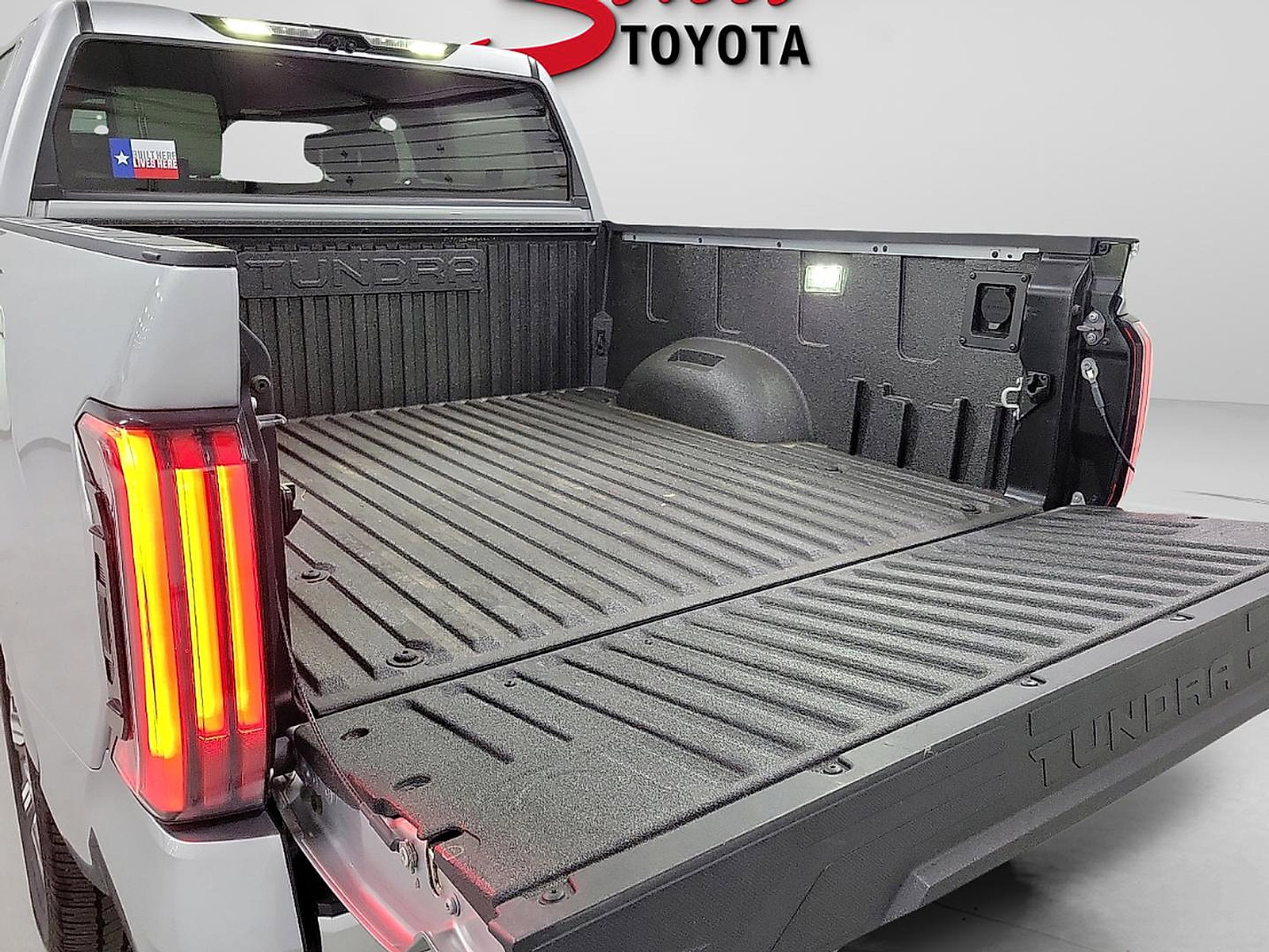 Used 2023 Toyota Tundra Capstone image 7