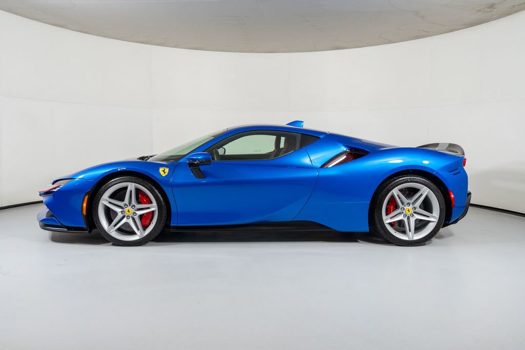 Used 2023 Ferrari SF90 Stradale AWD/4WD image 3