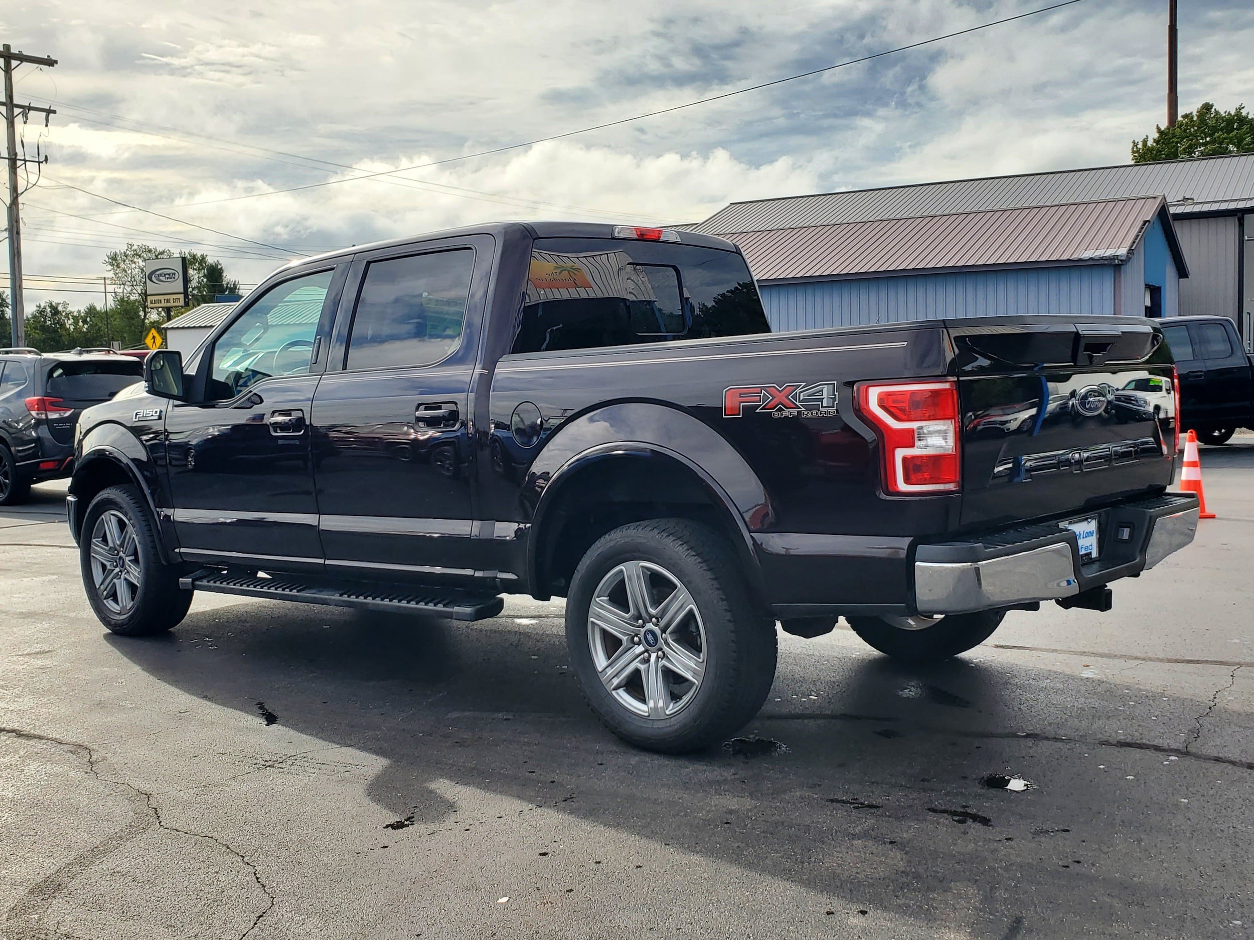 Used 2019 Ford F150 Lariat AWD/4WD image 3