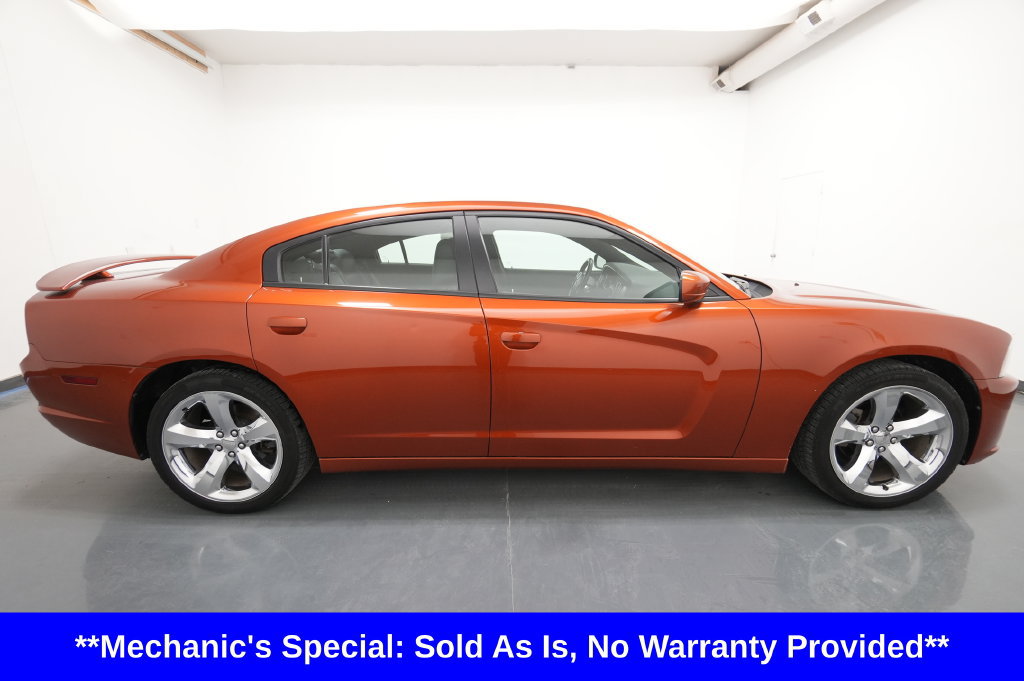Used 2013 Dodge Charger SXT Plus RWD image 9