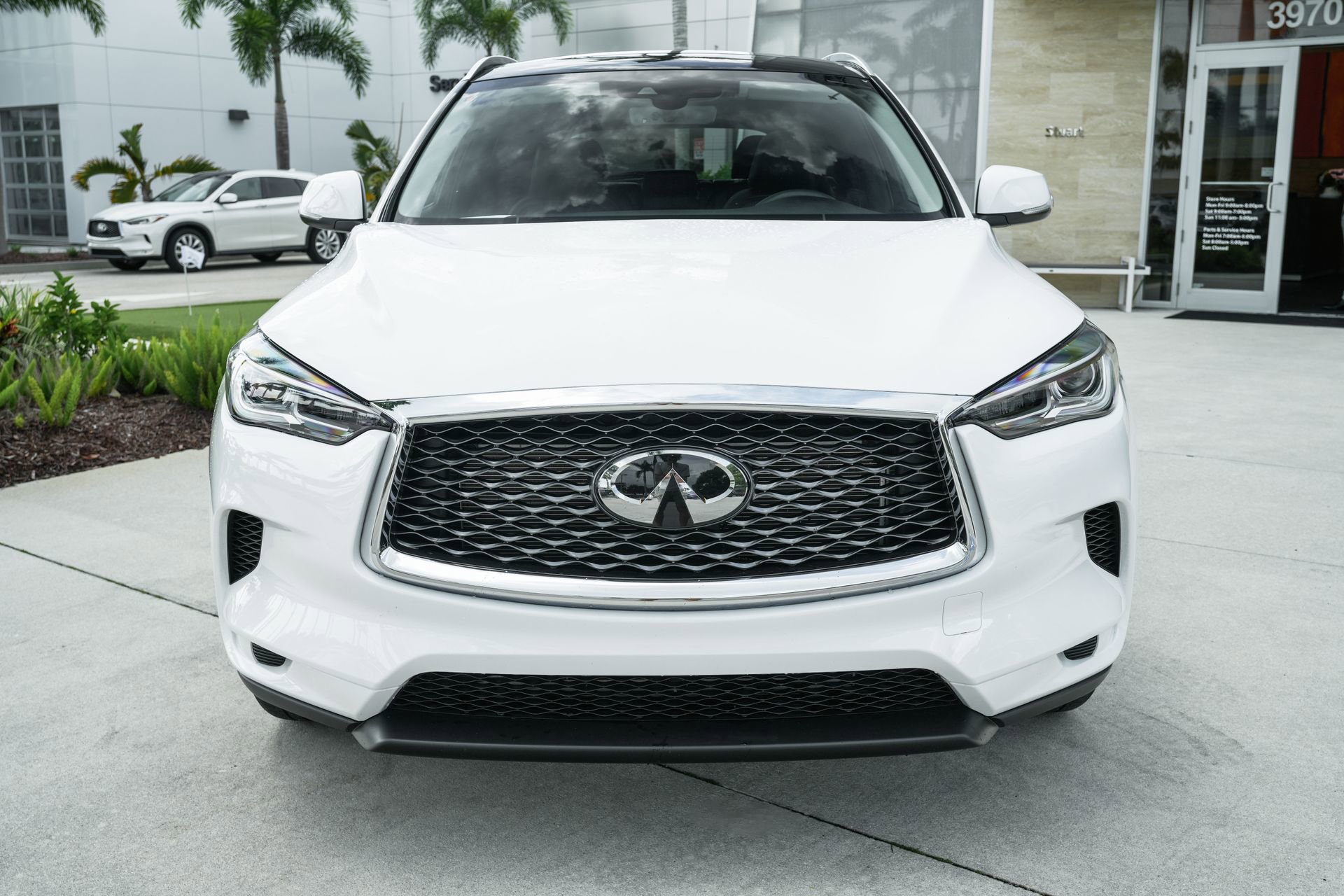 Used 2025 INFINITI QX50 Luxe image 3