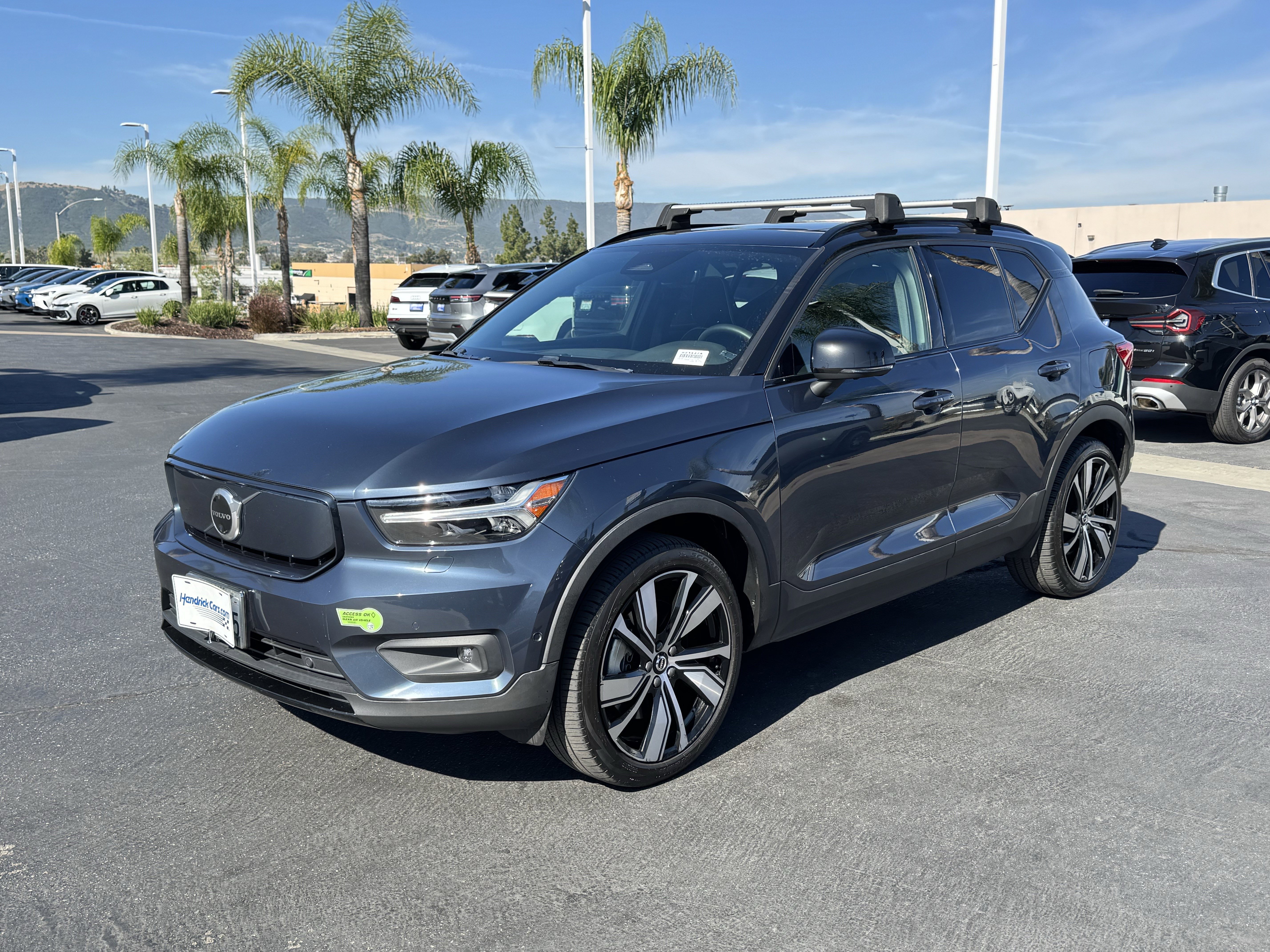 Used 2022 Volvo XC40 P8 Recharge Ultimate image 5