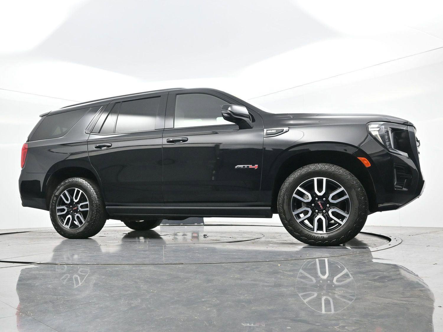 Used 2023 GMC Yukon AT4 w/ AT4 Premium Plus Package image 51
