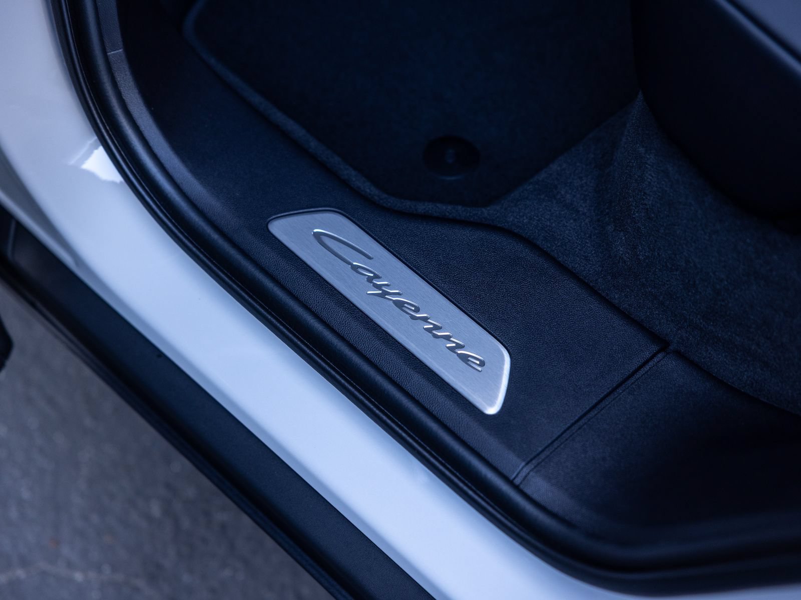 New 2026 Porsche Cayenne Coupe AWD/4WD image 33