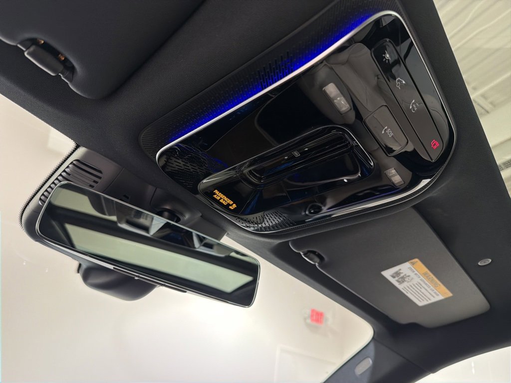 Used 2024 Mercedes-Benz GLC 300 4MATIC image 18