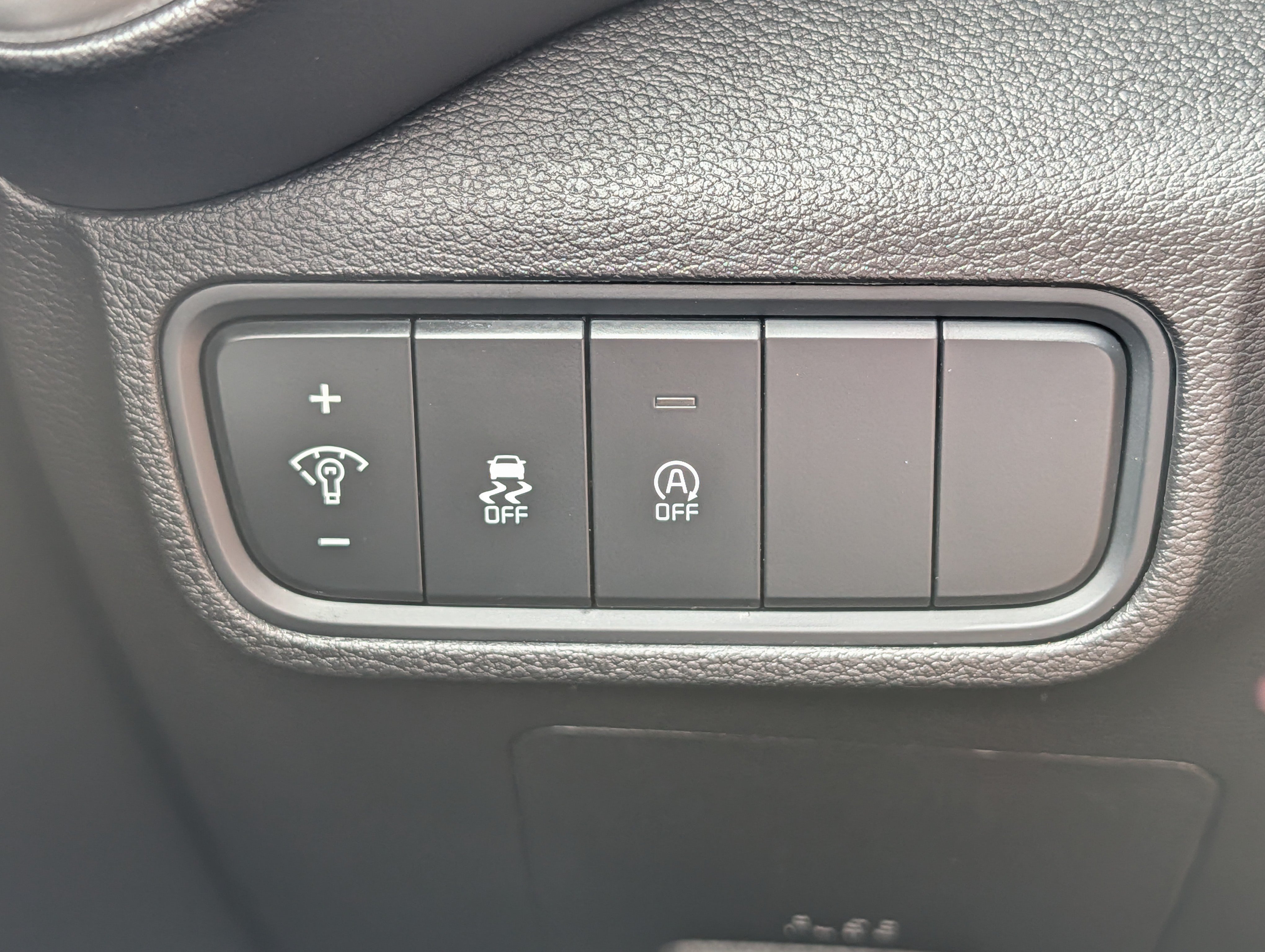 Certified 2023 Kia Soul LX w/ Option Group 015 FWD image 26