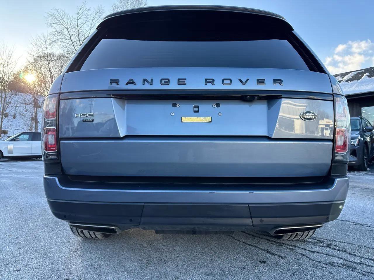 Used 2020 Land Rover Range Rover HSE image 15