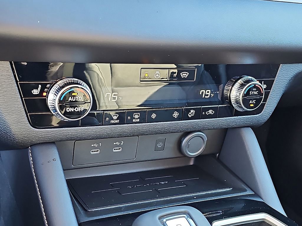 New 2026 Mitsubishi Outlander SE AWD/4WD image 17