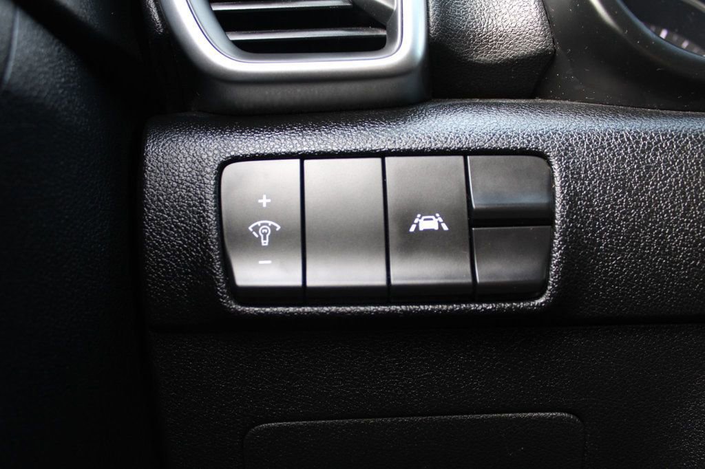 Used 2021 Kia Sportage LX FWD image 28