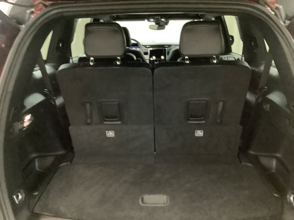 Used 2023 Jeep Grand Cherokee L Laredo AWD/4WD image 8