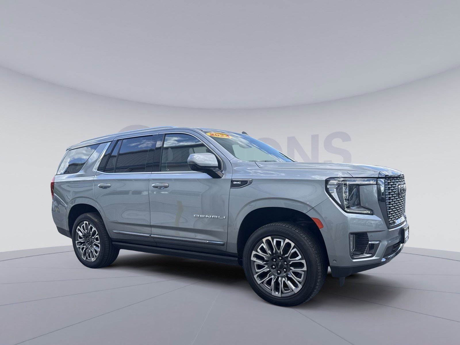 Used 2024 GMC Yukon Denali Ultimate AWD/4WD image 10