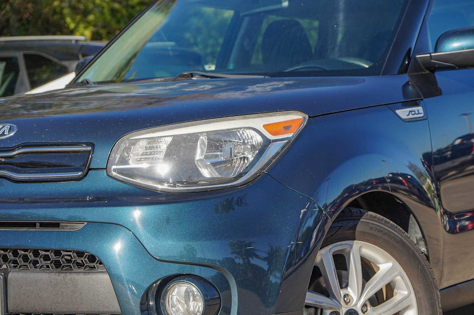 Used 2018 Kia Soul + image 3