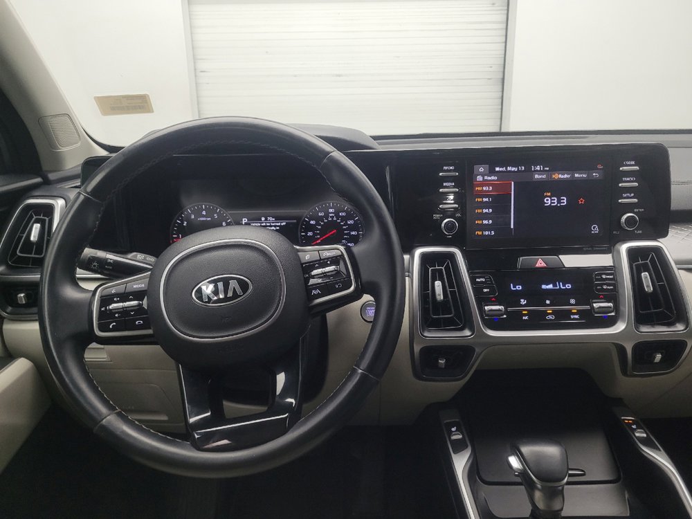Used 2021 Kia Sorento S w/ Panoramic Sunroof Package FWD image 22