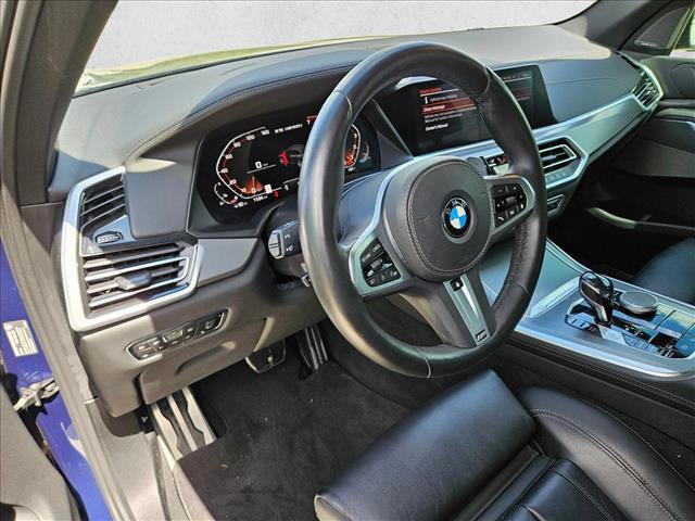 Used 2020 BMW X5 M50i w/ Premium Package AWD/4WD image 9