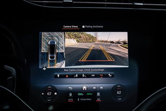 Used 2023 Mercedes-Benz EQS AMG 4MATIC image 28