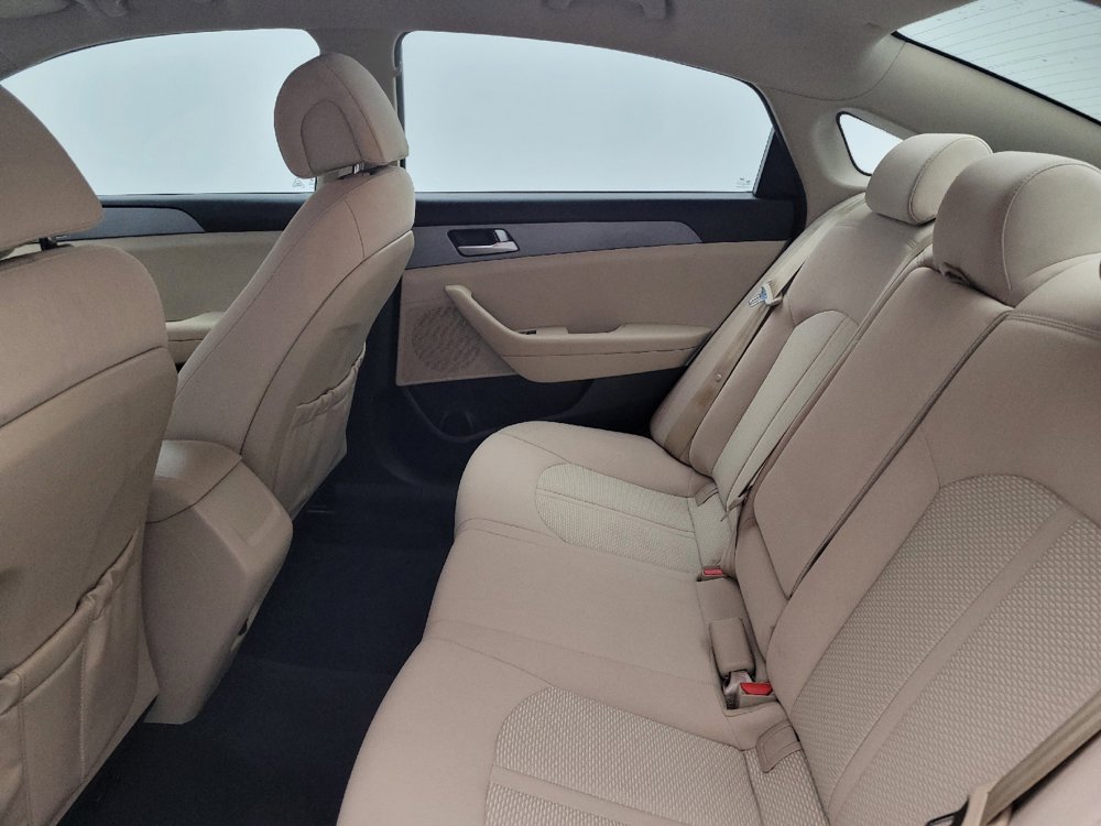 Used 2017 Hyundai Sonata SE FWD image 18