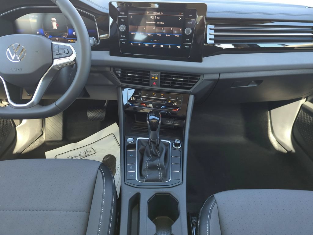 New 2026 Volkswagen Jetta SE FWD image 22