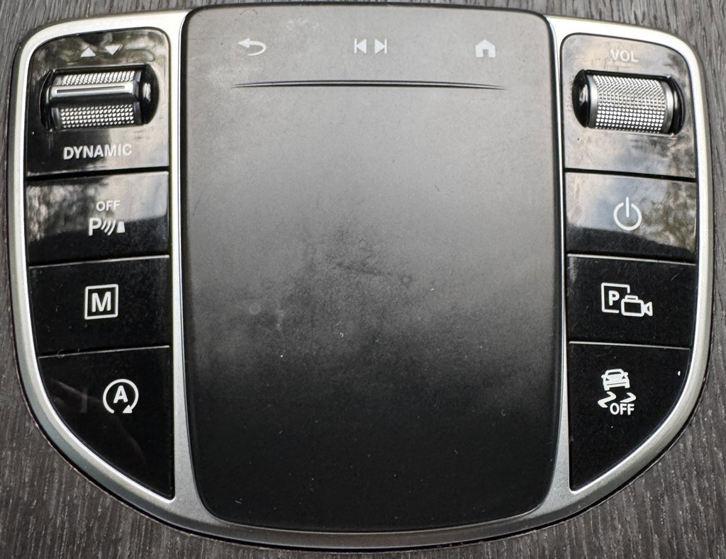 Used 2021 Mercedes-Benz GLC 300 4MATIC w/ AMG Line image 61