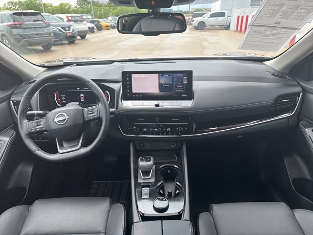 Used 2025 Nissan Rogue SL w/ Tech Package AWD/4WD image 26