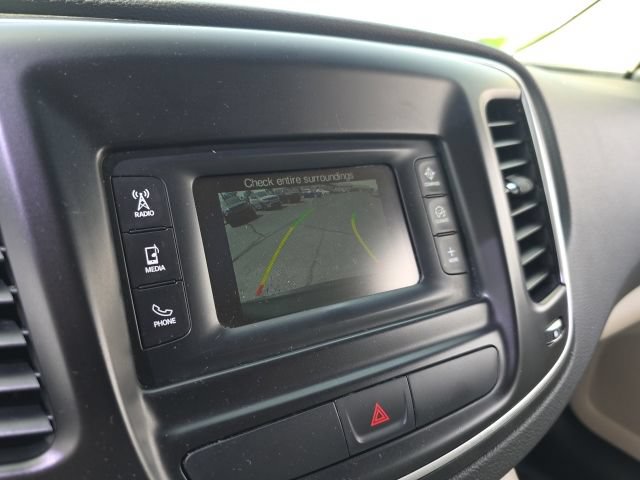 Used 2016 Chrysler 200 Limited FWD image 21